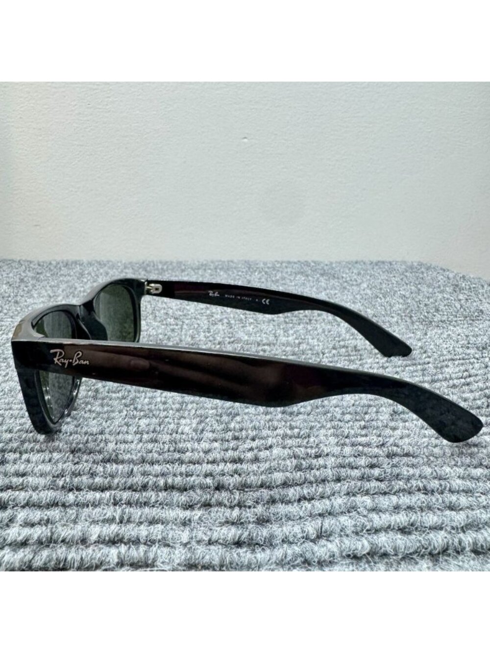 Ray-Ban RB2132 New Wayfarer 901 Sunglasses Black FRAMES ONLY 52-18-145 Italy - Picture 4 of 11